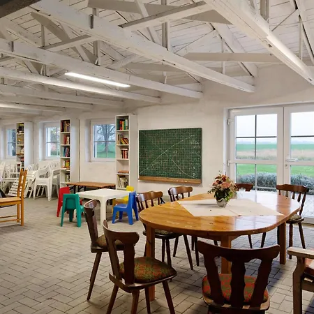 Gut Rattelvitz - Parterre Ost Gingst