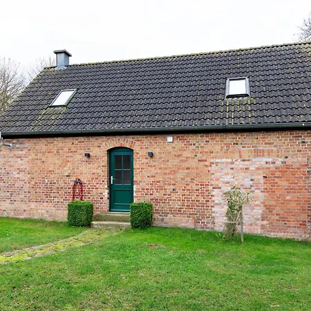 Gut Rattelvitz - Parterre Ost דירה