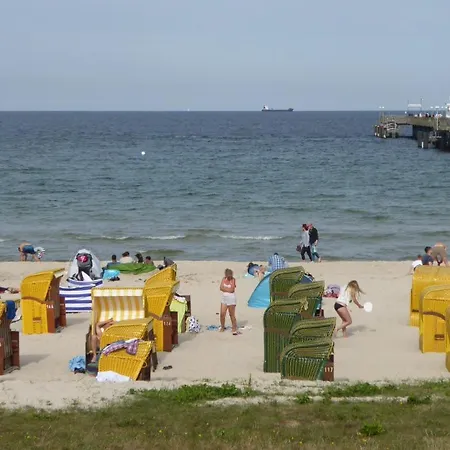 Gut Rattelvitz - Parterre Ost Gingst