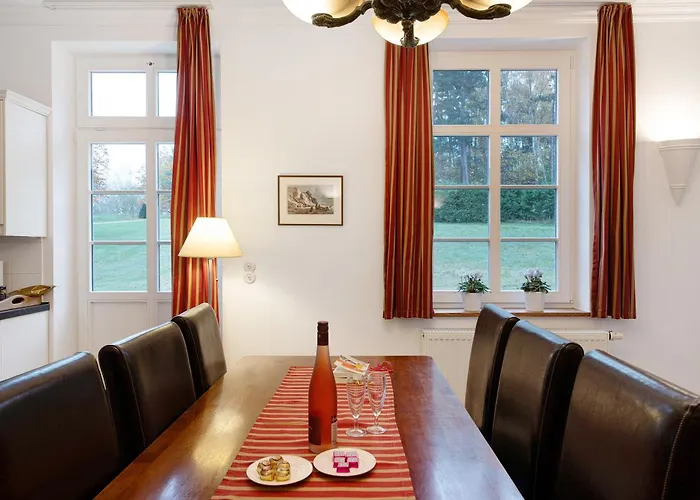 Gut Rattelvitz - Parterre Ost 公寓 京斯特