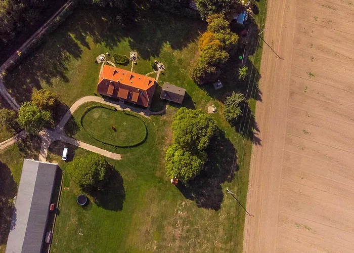 公寓 Gut Rattelvitz - Parterre Ost